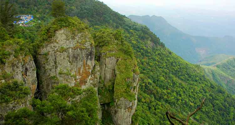 Pillar Rocks Kodaikanal Tourist Attraction